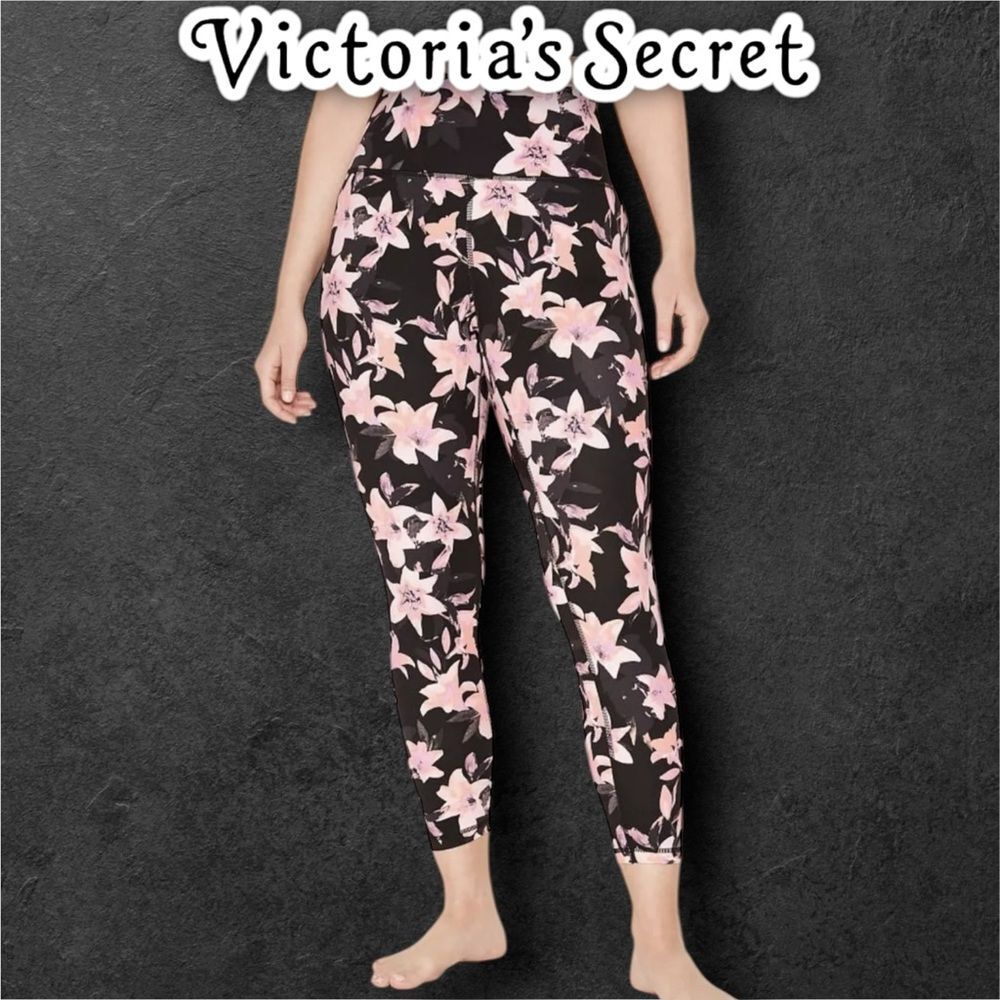 HTF Victoria’s Secret VSX Black/Pink Lily Flow Sweat On Point Exposed Legging
